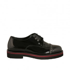 Chaussure derby pour femmes à lacets avec goujons et bout droit en cuir verni noir talon 3 - Pointures disponibles:  33, 34
