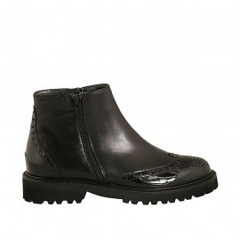 Woman's ankle boot with zippers in black leather and patent leather heel 3 - Available sizes:  33, 34