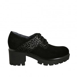 Scarpa accollata da donna con lacci in camoscio e camoscio stampato maculato nero tacco 5 - Misure disponibili: 33, 34, 42, 43, 44