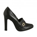 Woman's highfronted shoe with buckle in black leather heel 10