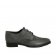 Spitzer Damenderbyschuh aus grauem Wildleder und Leder mit Schnüren und Broguemuster Absatz 3 - Verfügbare Größen:  33, 34, 43, 45