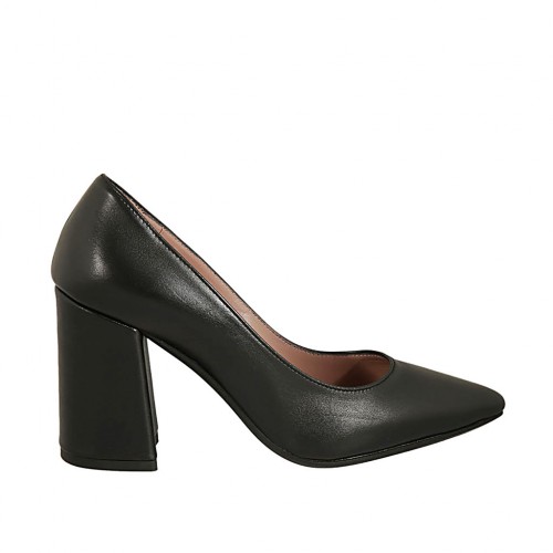 Zapato de salon a punta para mujer en piel de color negro tacon cuadrado 8 - Tallas disponibles:  32, 34