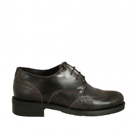 Scarpa stringata derby da donna in pelle marrone con decorazioni Brogue tacco 3 - Misure disponibili: 43, 44, 45