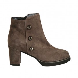 Bottines pour femmes avec fermeture éclair et goujons en daim taupe talon 7 - Pointures disponibles:  42, 44, 45
