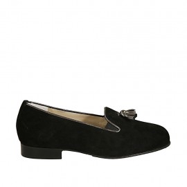 Mocassino da donna con elastici e nappine in camoscio nero e pelle laminata grigia tacco 2 - Misure disponibili: 33, 34, 43