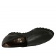 Zapato cerrado para mujer con elasticos en piel de color negro cuña 5 - Tallas disponibles:  44