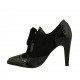 Scarpa a punta accollata da donna in camoscio e vernice nera con lacci in velluto tacco 9 - Misure disponibili: 32, 33, 34, 43