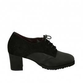Zapato con cordones y plantilla extraible para mujer en piel y gamuza negra tacon 5 - Tallas disponibles:  32, 43, 44
