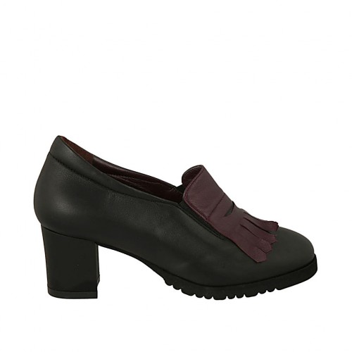 Damenschuh mit herausnehmbarer Innensohle, Gummibändern und Fransen aus schwarzem und bordeauxfarbenem Leder Absatz 5 - Verfügbare Größen:  33, 42, 43, 44, 45