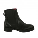Woman's ankle boot in black leather with double elastic bands heel 3