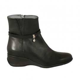 Stivaletto da donna con cerniera e cinturino in pelle nera zeppa 5 - Misure disponibili: 43