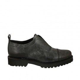 Scarpa accollata da donna in pelle nera marmorizzata tacco 3 - Misure disponibili: 43, 44, 45