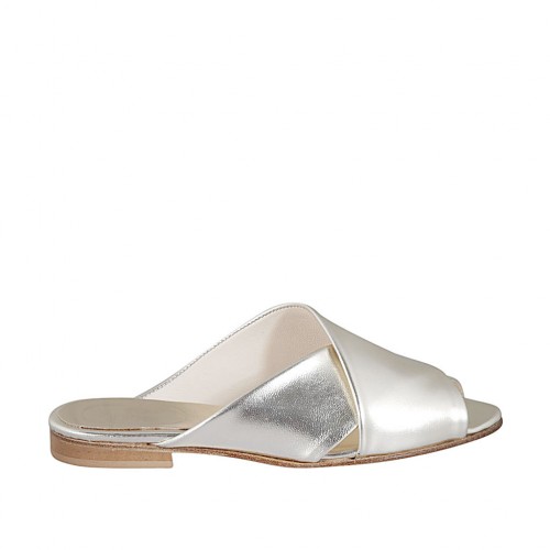 Offene Damenpantoletten aus platinfarbenem laminiertem Leder Absatz 1 - Verfügbare Größen:  33, 42, 43, 44, 47