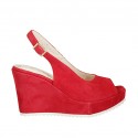 Sandalo da donna in camoscio rosso con plateau e zeppa 9