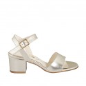 Woman's sandal with strap in platinum laminated leather heel 5