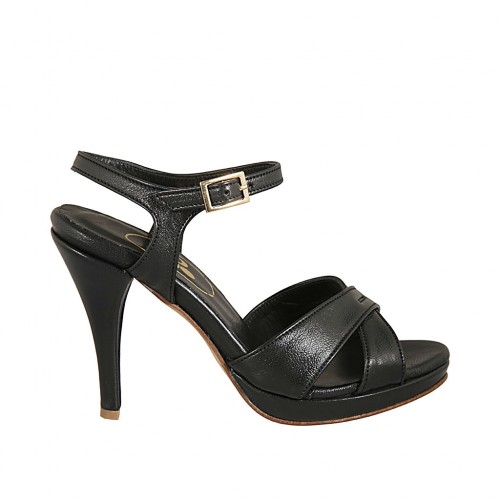 Woman's strap sandal in black leather with platform and heel 9 - Available sizes:  32, 33, 34, 42, 43, 47