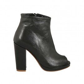 Scarpa aperta da donna in pelle nera con cerniera, plateau e tacco grosso 10 - Misure disponibili: 32, 33, 34, 42, 43