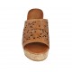 Sabot aperto da donna in pelle forata color cuoio con plateau e zeppa 9 - Misure disponibili: 42, 43, 44