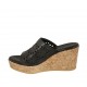 Sabot aperto da donna in pelle forata di colore nero con plateau e zeppa 7 - Misure disponibili: 32, 42, 43, 44, 45