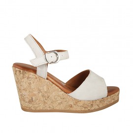 Woman's sandal in beige suede with strap, platform and wedge 9 - Available sizes:  34