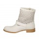 Bottines pour femmes avec fermeture éclair et boucle en cuir et cuir perforé de couleur crème talon 3 - Pointures disponibles:  42, 43, 44, 45