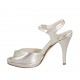 Sandalo da donna con cinturino e plateau in pelle laminata platino tacco 9 - Misure disponibili: 33, 34, 42, 43, 44, 45, 46