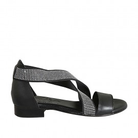 Chaussure ouverte pour femmes avec elastiques et strass en cuir noir talon 2 - Pointures disponibles:  33, 34, 42, 43