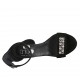 Zapato abierto con cinturon al tobillo y tachuelas para mujer en gamuza negra tacon 7 - Tallas disponibles:  45