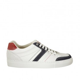 Sportilicher Herrenschnürschuh aus weissem und rotem Leder, weissem perforiertem Leder und blauem Wildleder  - Verfügbare Größen:  38, 46, 47, 48, 49, 50