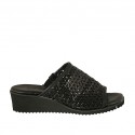 Sabot da donna con elastico in pelle intrecciata nera zeppa 4