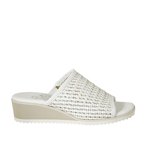 Sabot aperto da donna con elastico in pelle intrecciata bianca e argento zeppa 4 - Misure disponibili: 33, 34, 42, 43, 44, 45