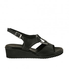 Sandale pour femmes en cuir noir avec accessoire talon compensé 4 - Pointures disponibles:  33, 34, 42, 43, 44, 45