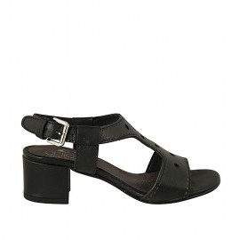 Sandale pour femmes en cuir perforé noir talon 4 - Pointures disponibles:  32, 33, 34, 42, 43, 44, 45