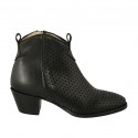 Stivaletto da donna con cerniera in pelle e pelle forata nera tacco 5