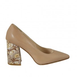 Zapato de salon puntiagudo para mujer en piel beis y gamuza bordada tacon 8 - Tallas disponibles:  33, 34, 44