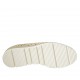 Scarpa accollata da donna con elastici in camoscio forato beige e laminato platino zeppa 4 - Misure disponibili: 34, 42, 43, 45