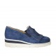 Scarpa accollata da donna con elastici, nappine e frange in camoscio e camoscio stampato blu zeppa 4 - Misure disponibili: 33, 34, 42, 43, 44, 45, 46