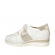 Zapato para mujer con cordones en piel blanca y laminada platino cuña 4 - Tallas disponibles:  43, 44, 46