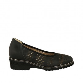 Decolté da donna con plantare estraibile in pelle forata nera tacco 4 - Misure disponibili: 31, 32, 33, 34, 42, 43, 44, 45