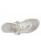 Sabot infradito con strass da donna in pelle argento tacco 2 - Misure disponibili: 32, 33, 43, 44