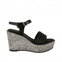 Woman's strap platform sandal in black leather and grey fabric wedge heel 9