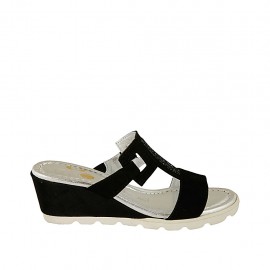 Mule ouvert pour femmes avec accessoire en daim noir talon compensé 5 - Pointures disponibles:  34, 42, 43, 45
