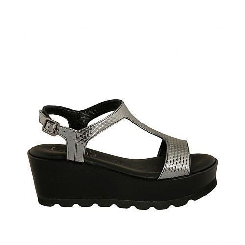 Sandalo da donna in pelle nera e vernice grigia con plateau e zeppa 6 - Misure disponibili: 31, 33, 34, 42, 43, 44, 45, 46