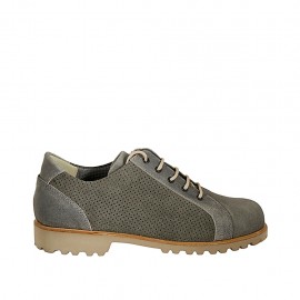 Man's laced shoe with removable insole in grey nubuck leather and pierced suede - Available sizes:  37, 38, 46, 47, 48, 49, 50