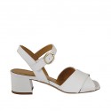 Sandalo da donna con cinturino in pelle bianca tacco 4