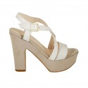 Sandale pour femmes avec courroie et plateforme en cuir blanc et daim beige talon 12