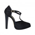 ﻿Offener Damenschuh mit Plateau und T-Steg aus schwarzem Wildleder Absatz 11