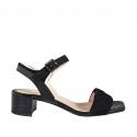 Woman's strap sandal in black suede and printed leather heel 4