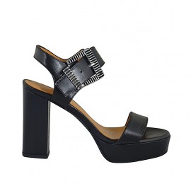 Sandalo da donna in pelle nera con fibbia, plateau e tacco 9 - Misure disponibili: 32, 42, 46