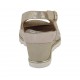 Sandalia para mujer con plantilla extraible en gamuza perforada beis y imprimida laminada platino cuña 5 - Tallas disponibles:  32, 34, 44, 45